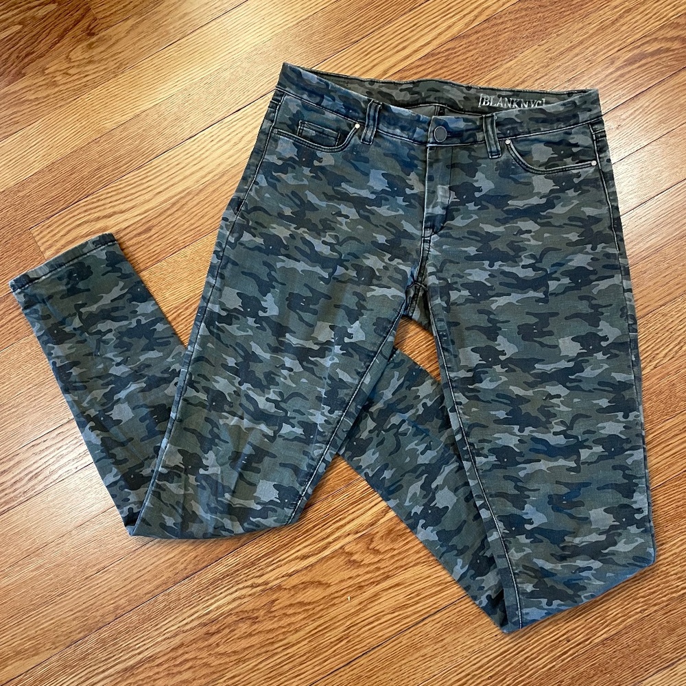 Blank NYC Womens Green Camo Skinny Jeans Size 27